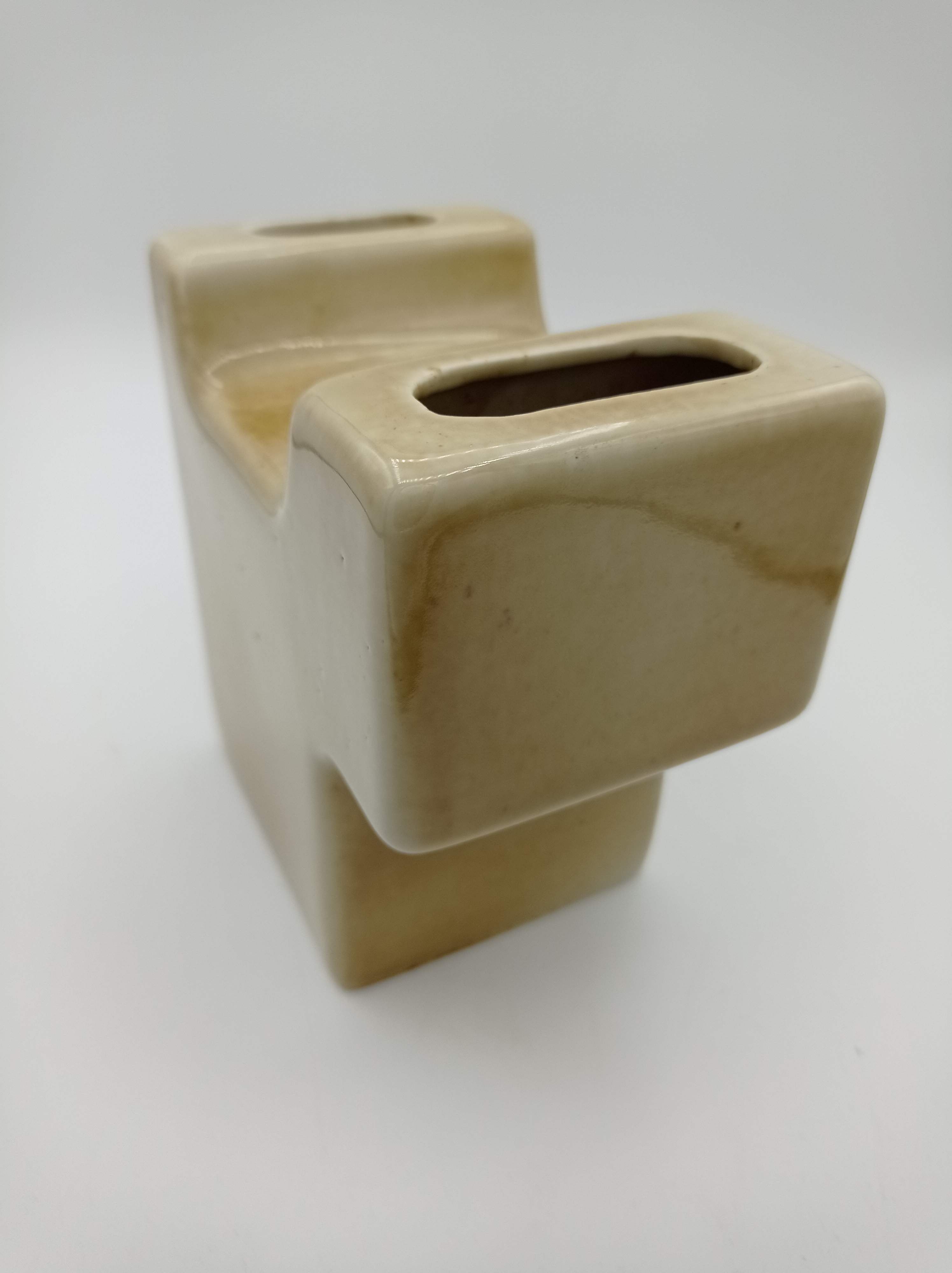 Ceramic geometric vase