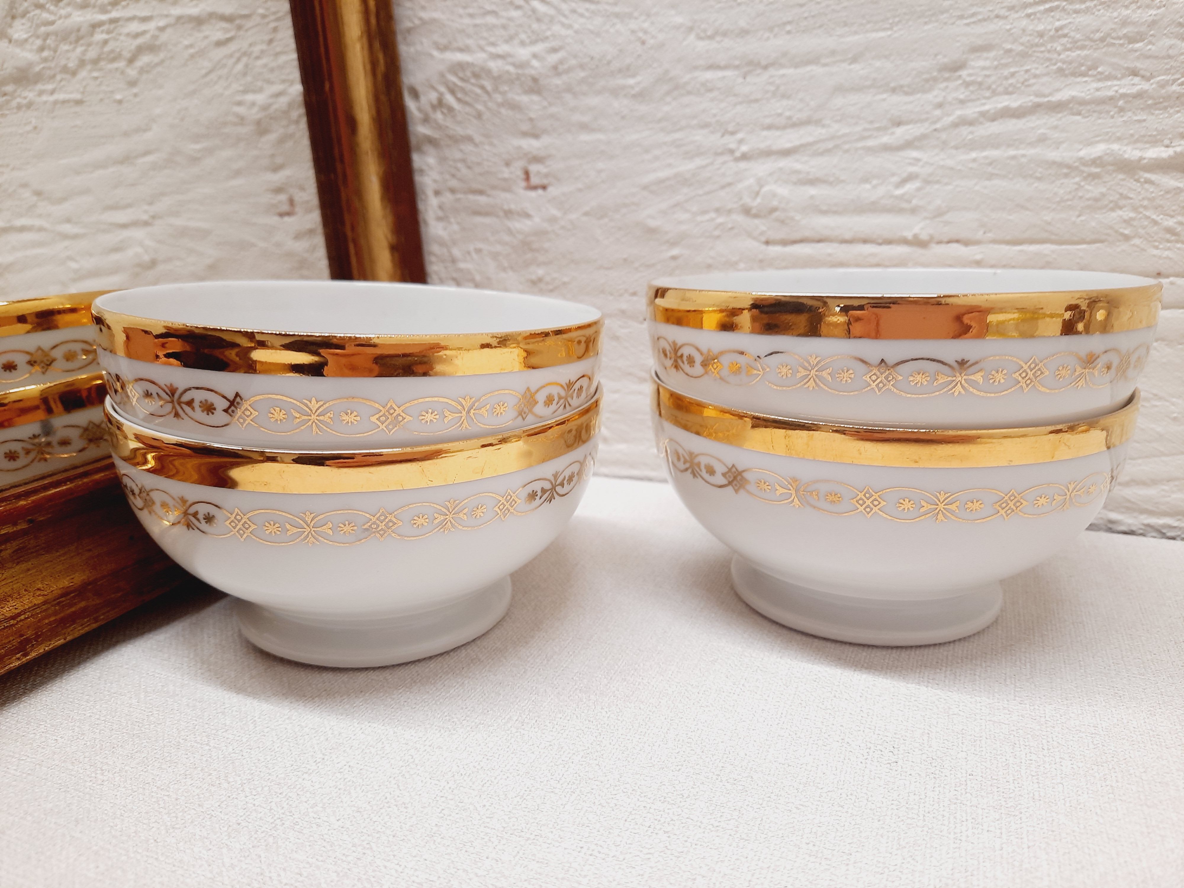 Set 4 bols porcelaine blanc et or