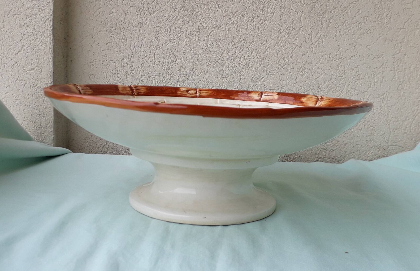 Slop bowl