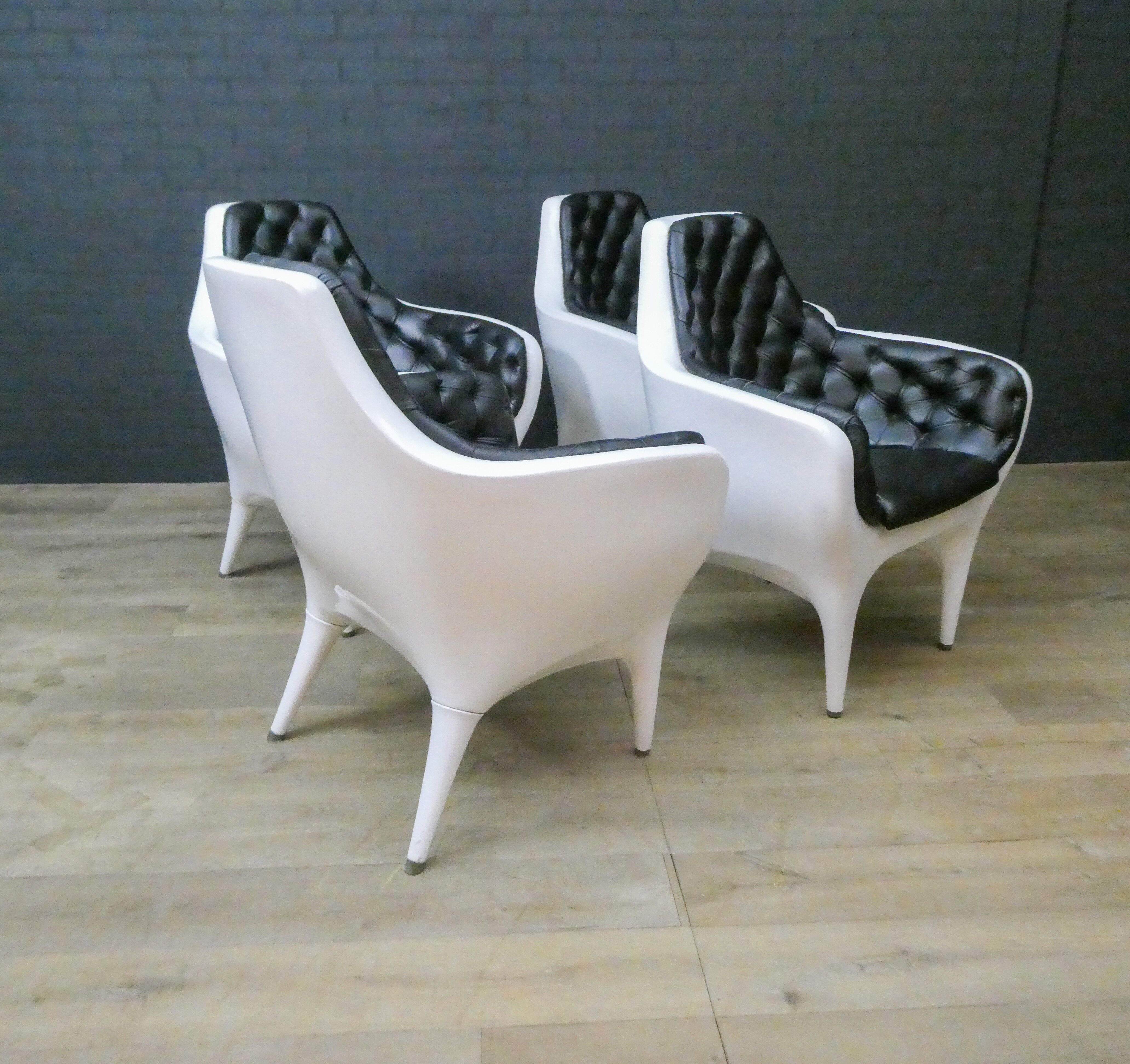 Set of 4 dining room chairs 'Showtime' by Jaime Hayon, Spain