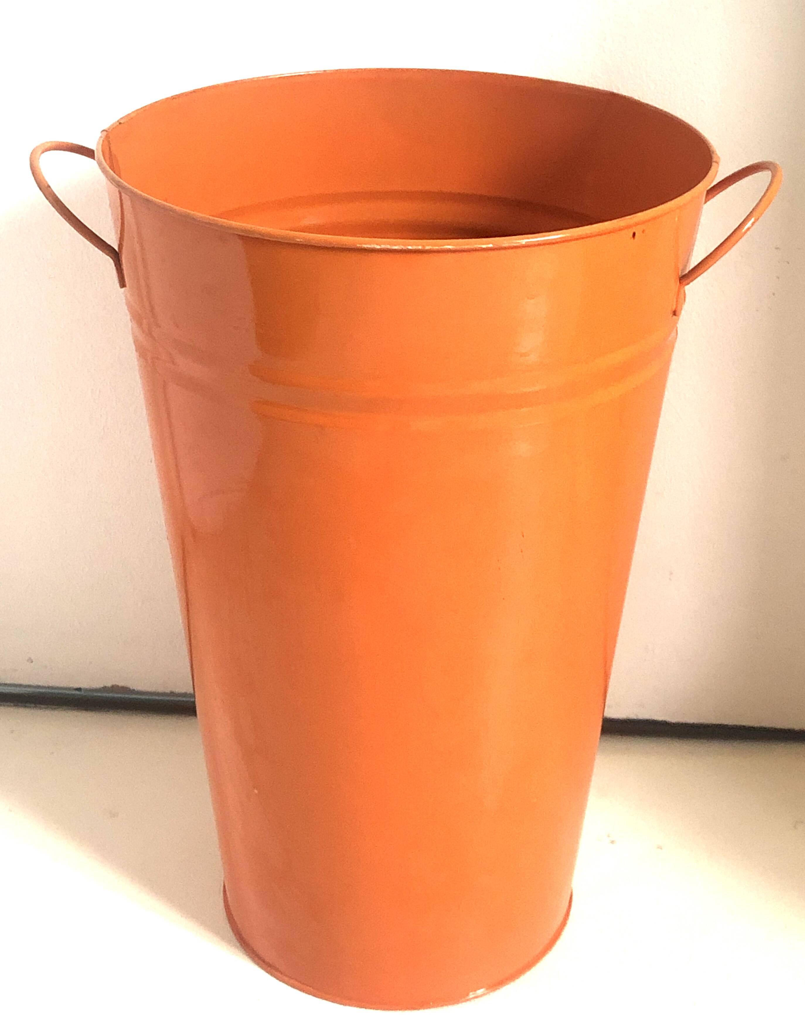 Orange zinc jar