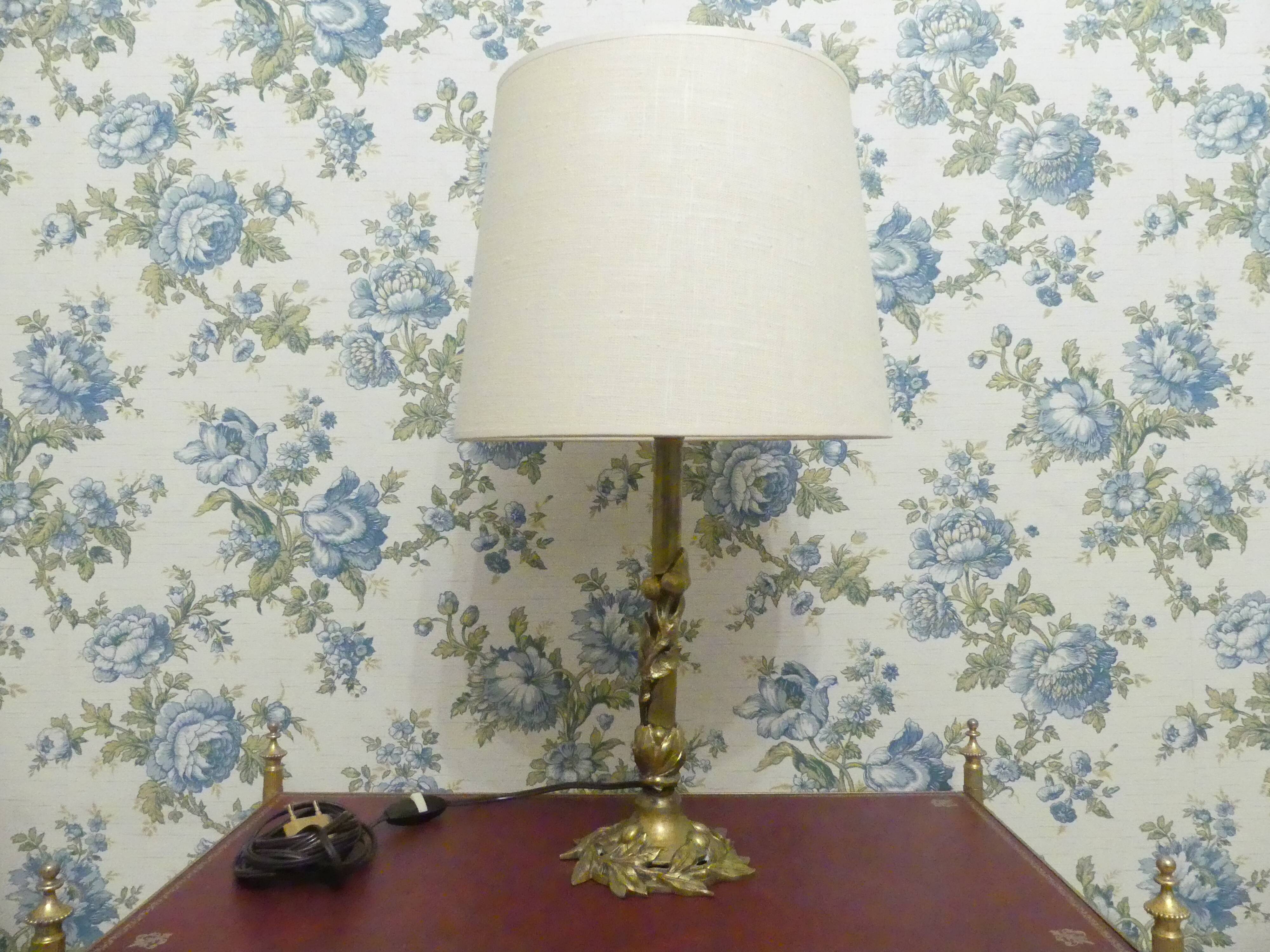 Lamp chiseled bronze art nouveau period nineteenth century