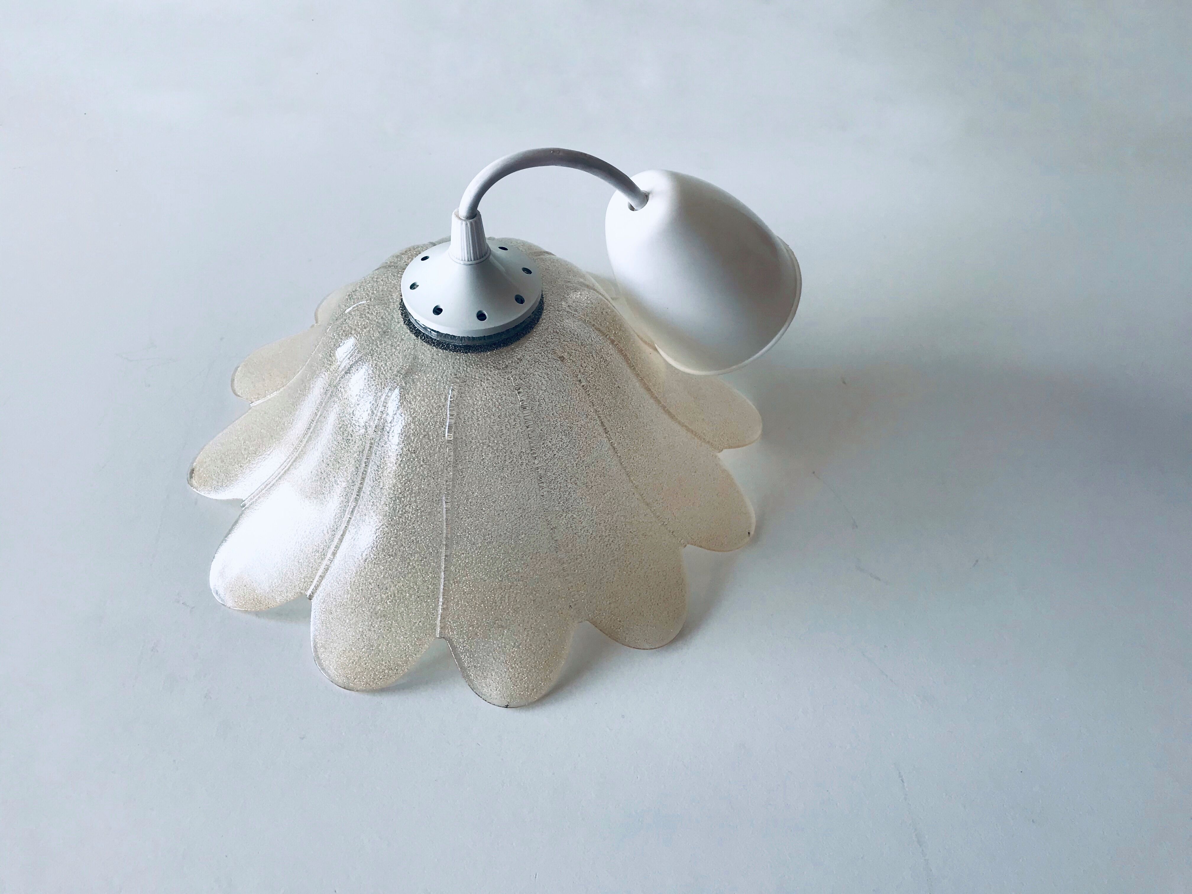 Glass flower suspension