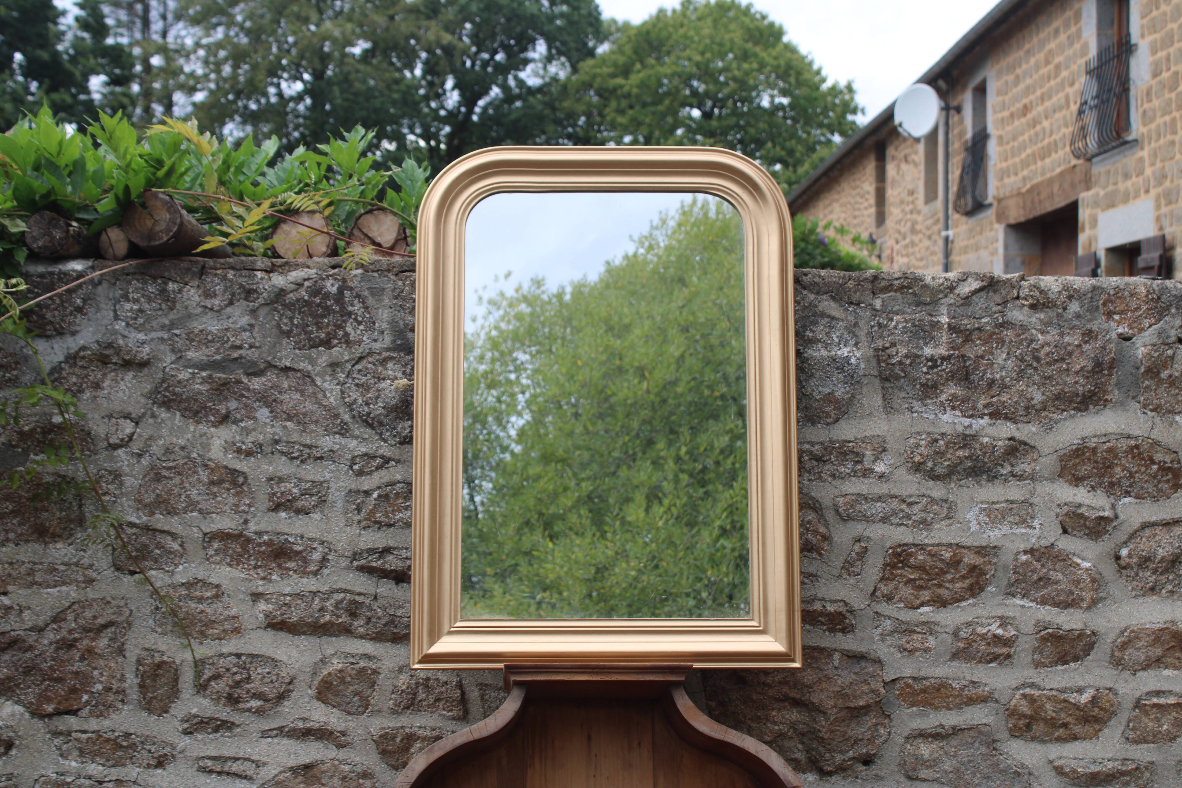 Vintage champagne gold wooden mirror – Louis-Philippe style – 86 × 62 cm