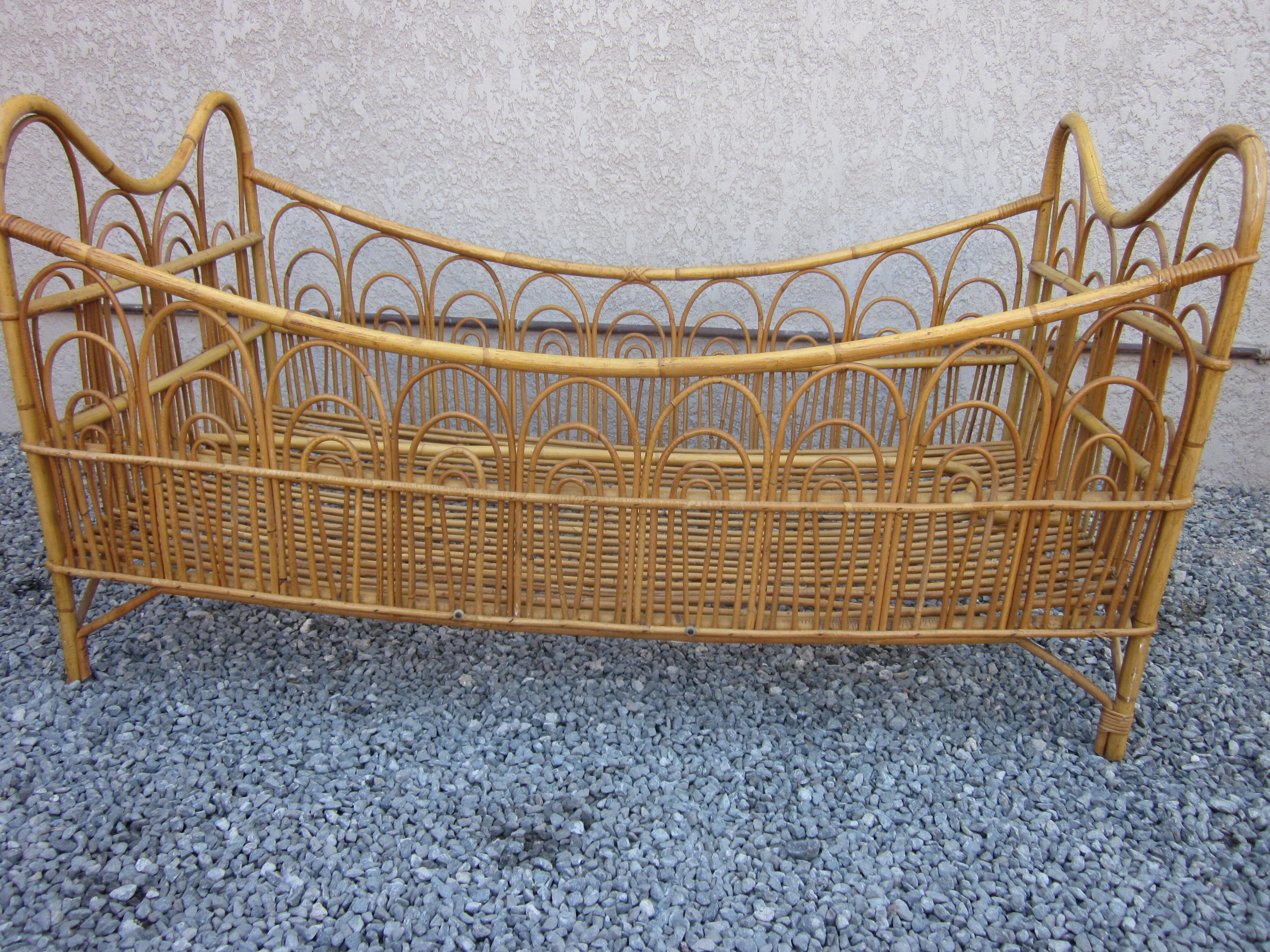 Rattan bed child of the 60s