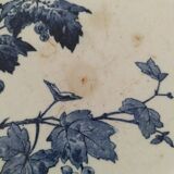 Duo of Gien plates, Groseilles model