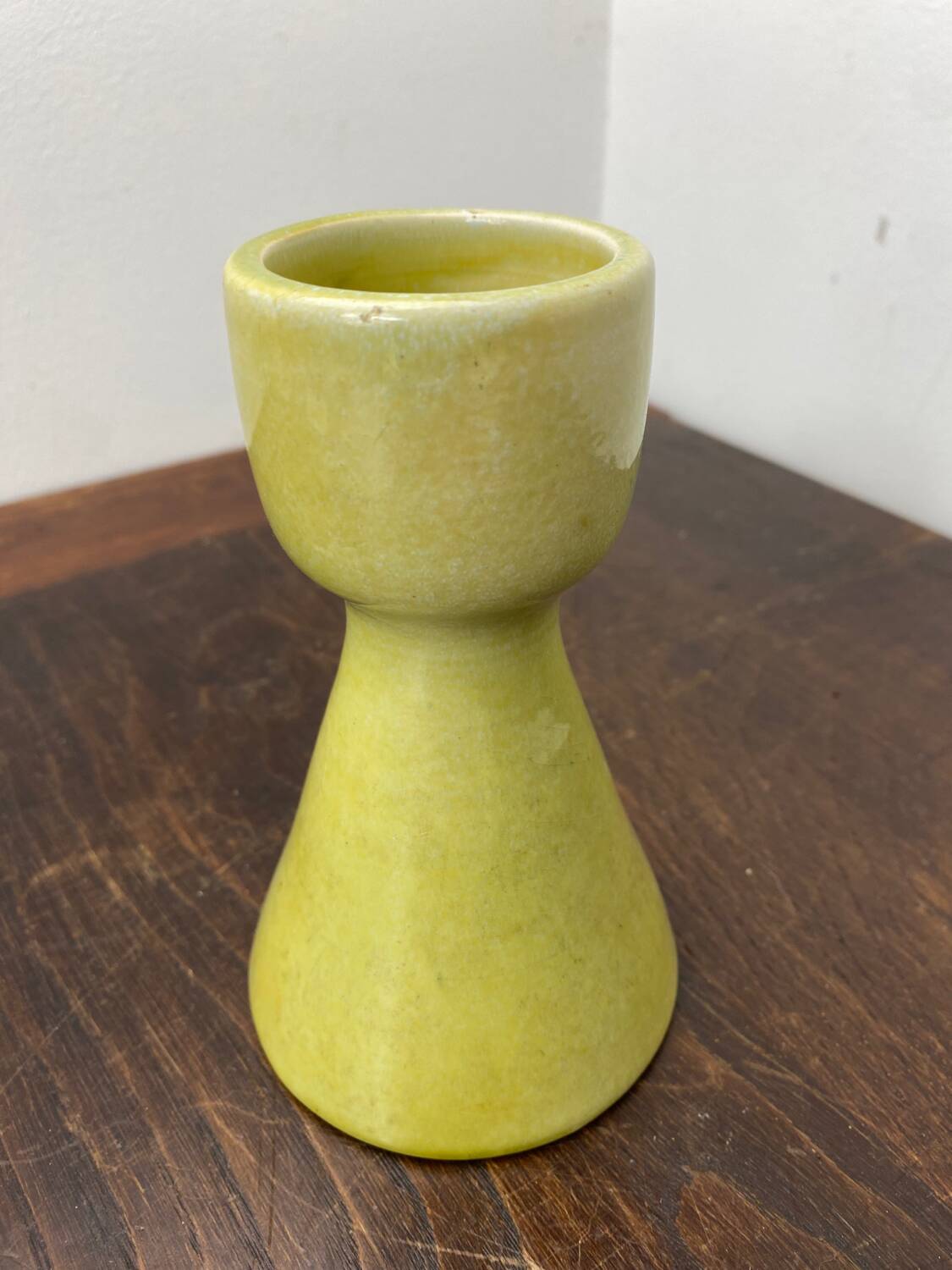 Ceramic candle holder