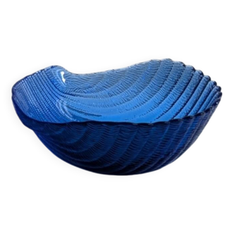 Blue shell bowl