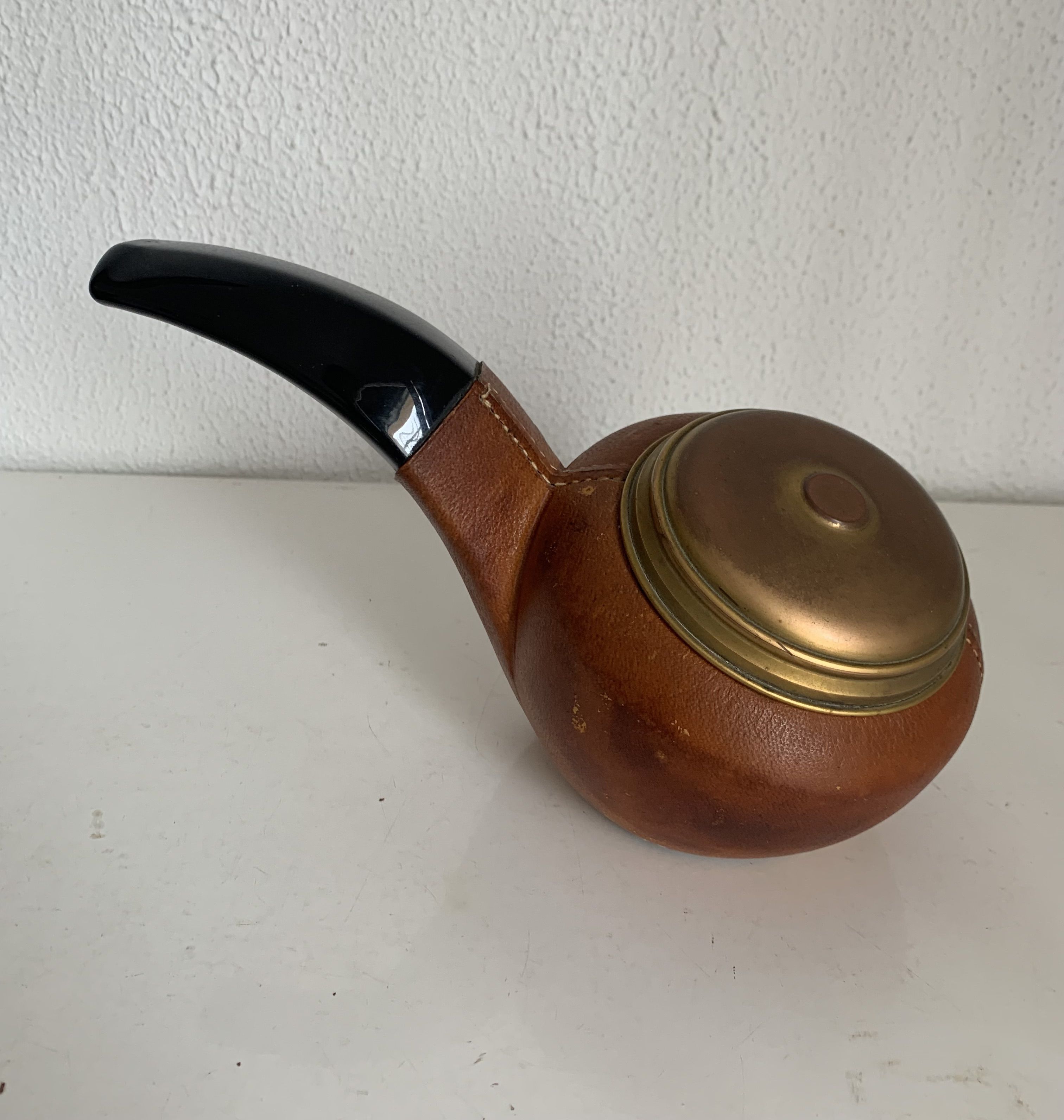 Vintage cigarette holder 1960 Longchamp leather fawn pipe - 24 x 15 cm