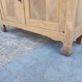 Bahut buffet furniture of old raw wood shallow