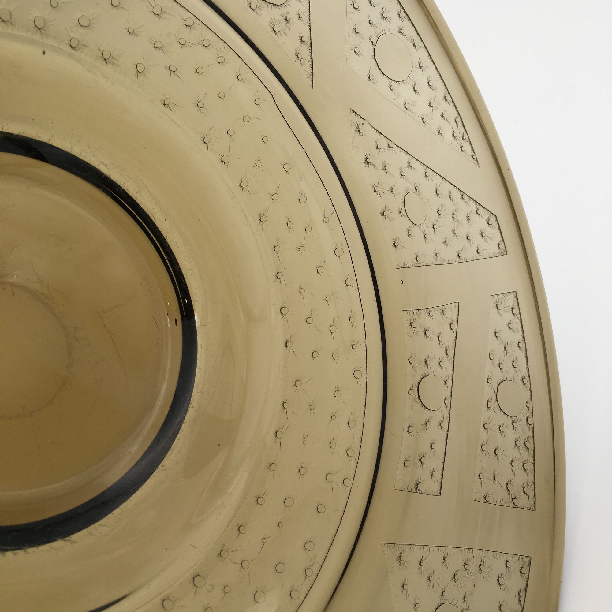 Smoked glass Art Deco cup signed Verame, with acid-engraved geometric decoration 1930