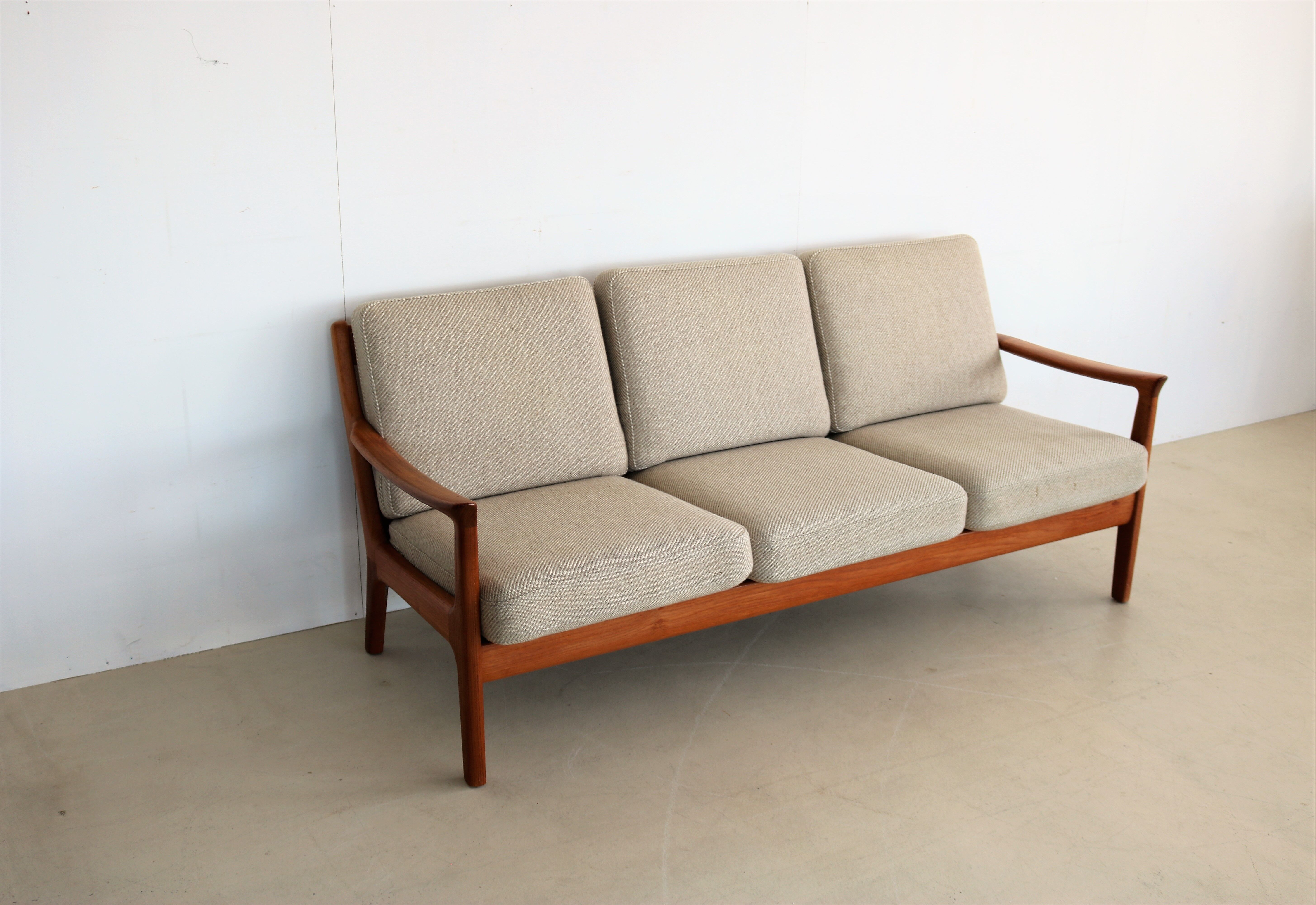 Juul Kristensen for JK Denmark sofa