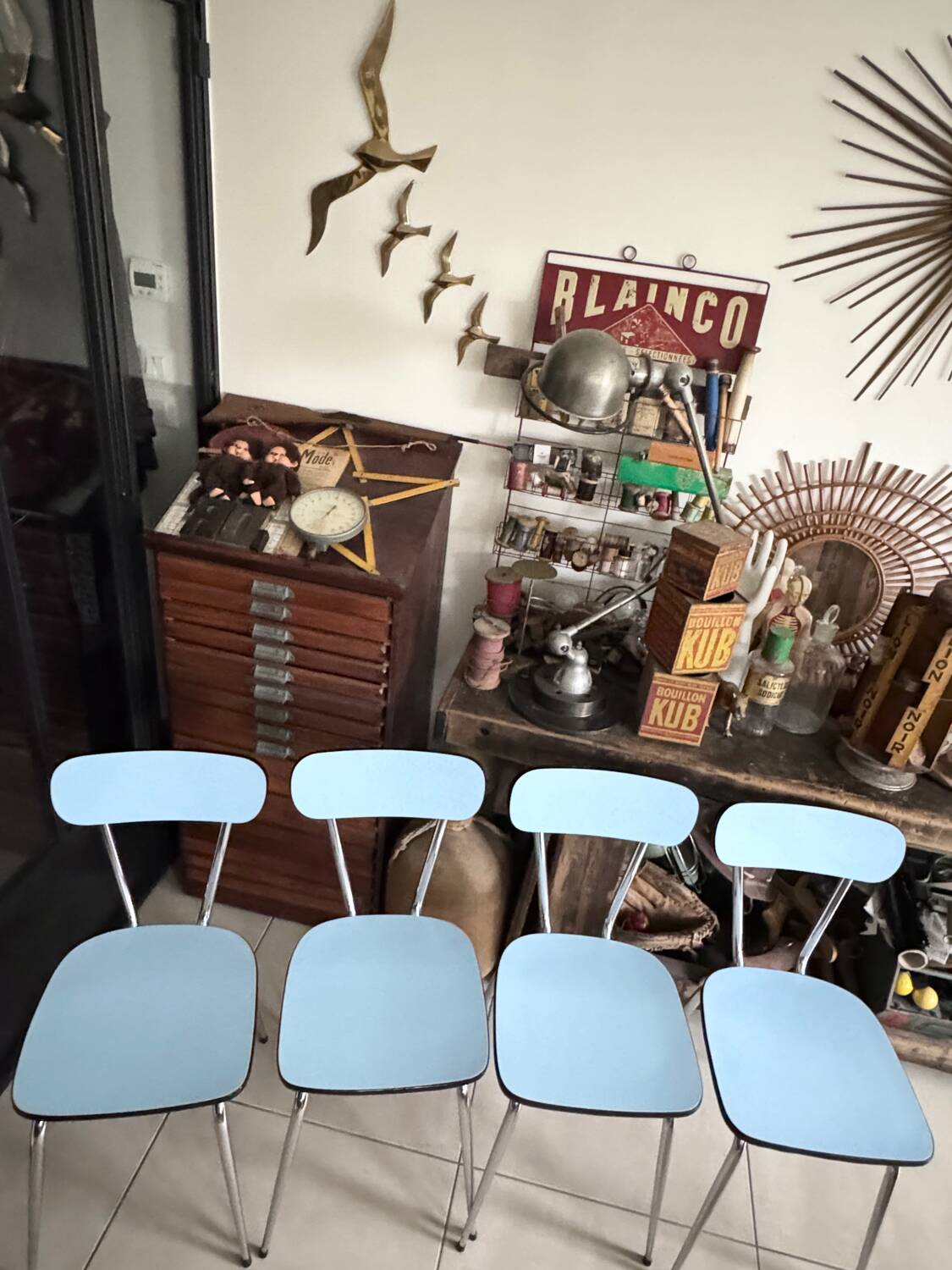Série de 4 chaises Formica bleues vintage