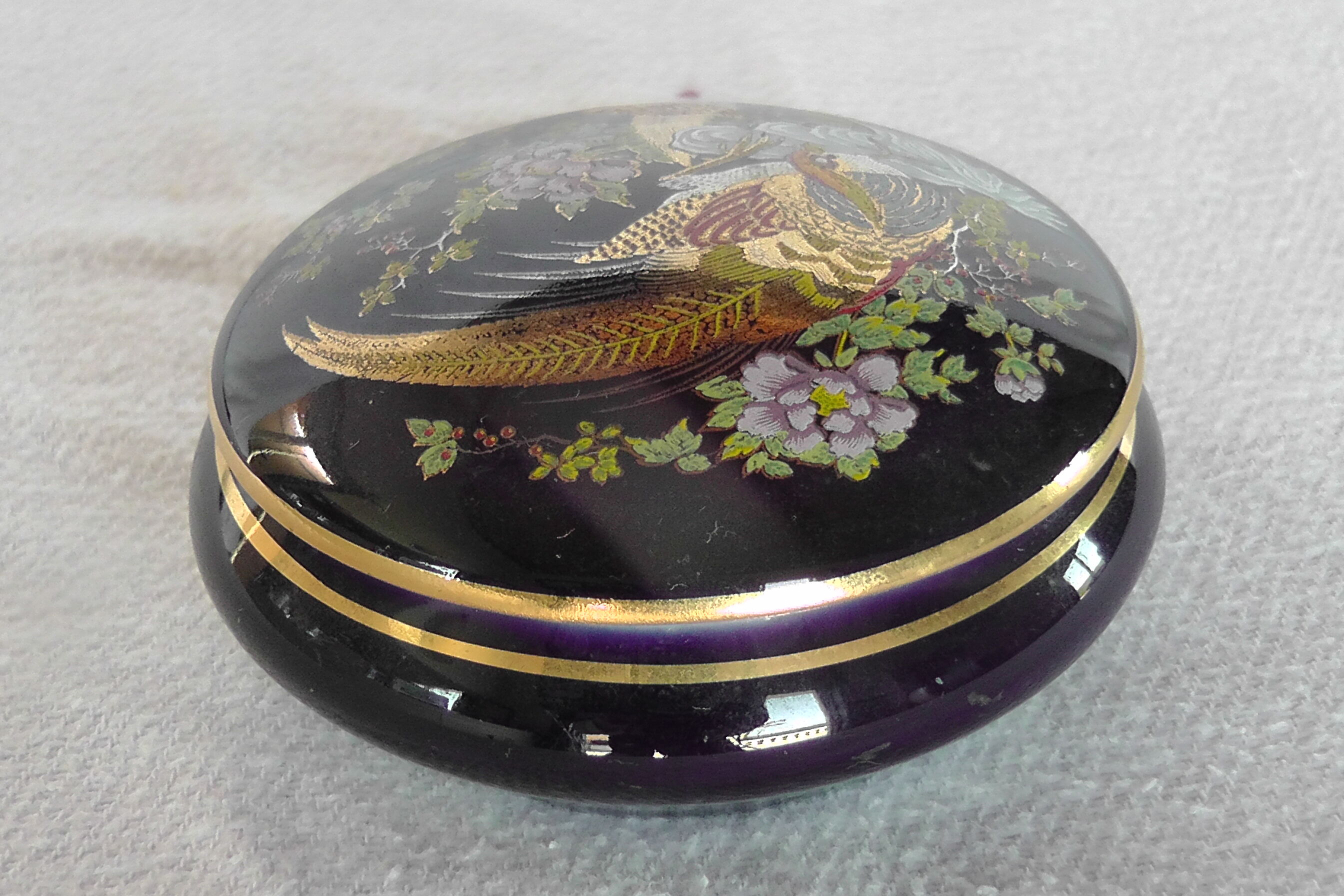 Bonbonnière Limoge porcelain René Couty