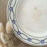 Lot 6 mismatched iron earth dessert plates