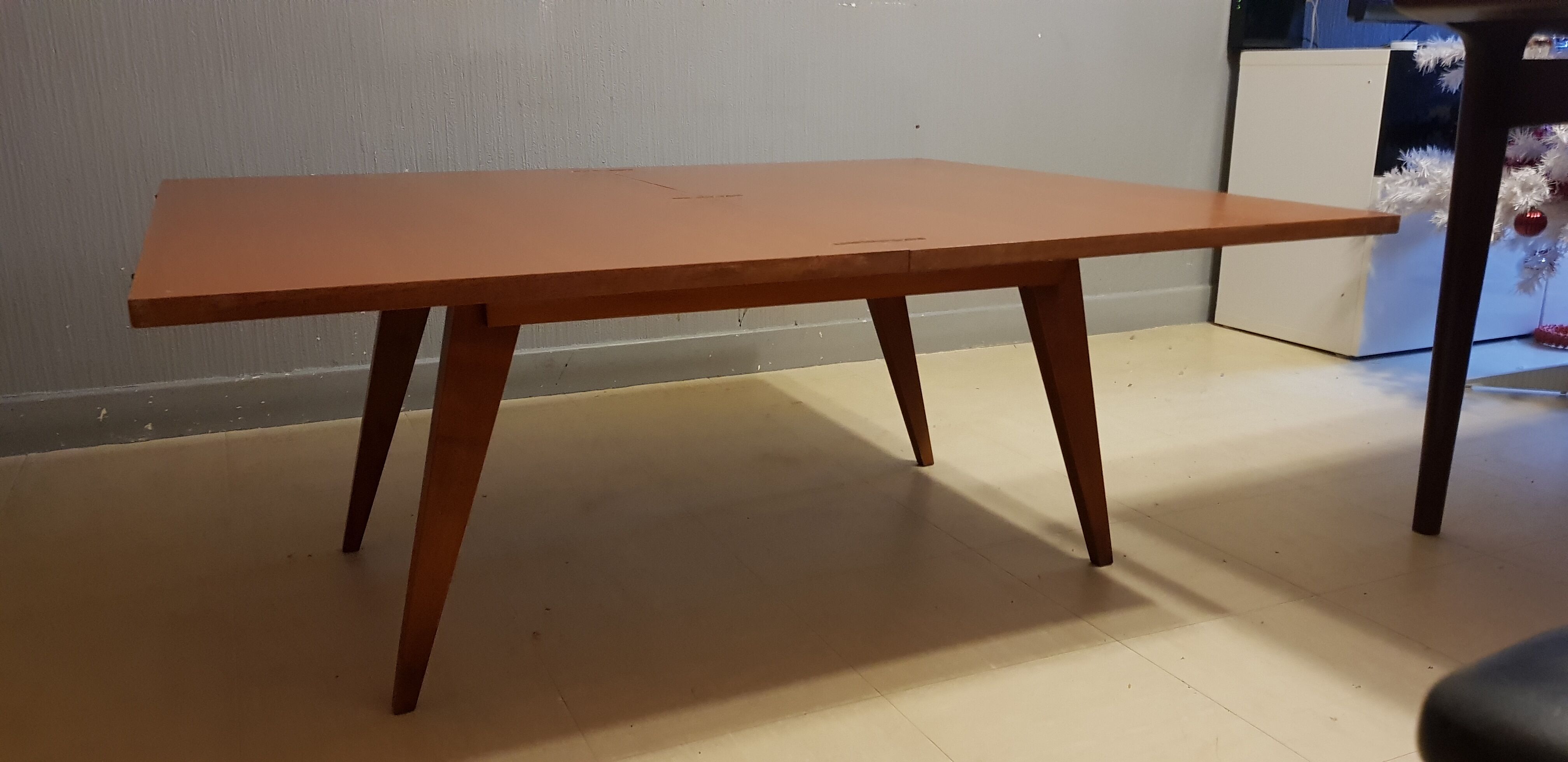 Table "junior revelation" Albert Ducrot for Ducal 1950