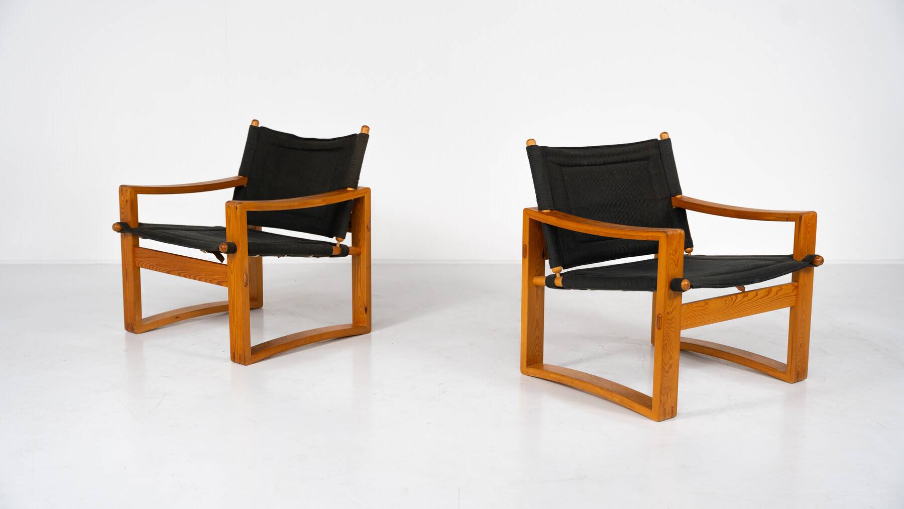 Mid-Century Modern Pair of 'Safari' Armchairs by Børge Jensen for Bernstorffsminde Møbelfabrik, Denm