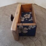 Shelf to put or hang revisited