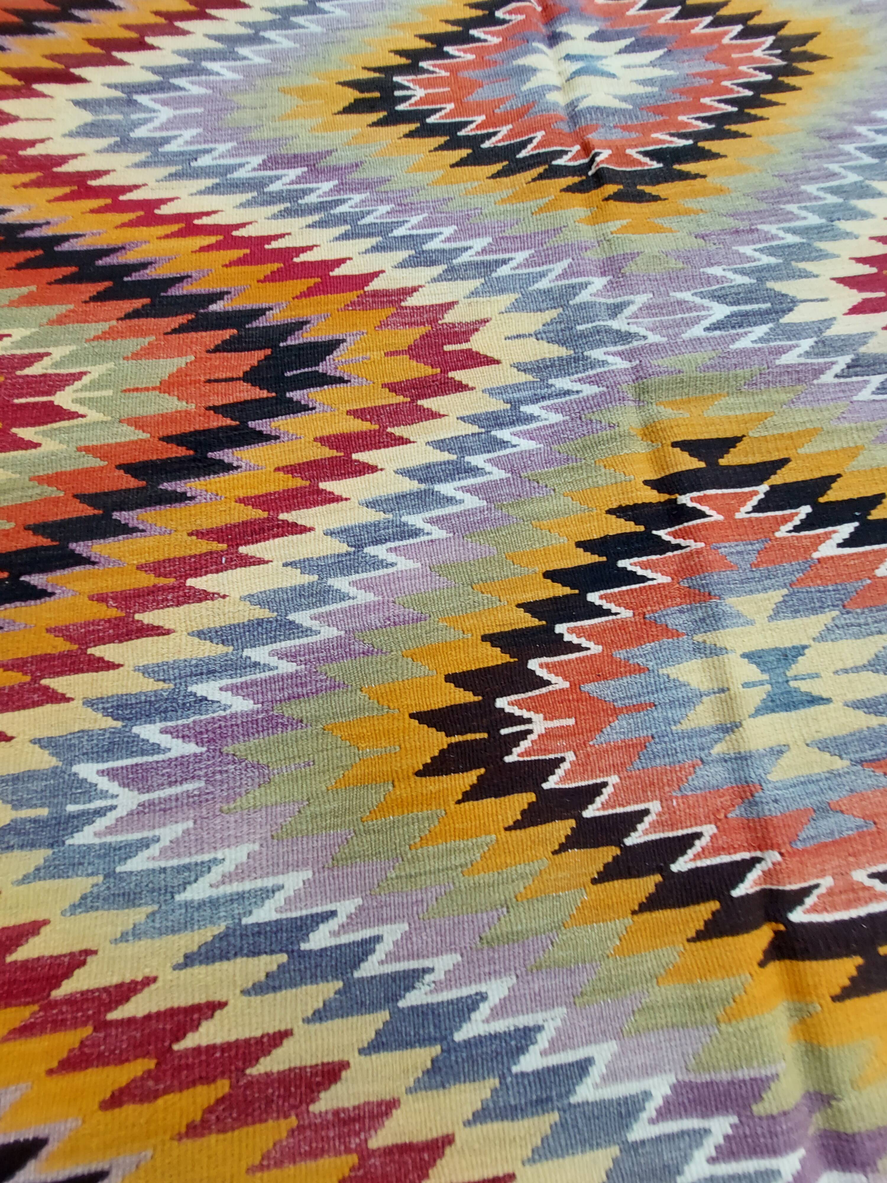 Turkish kilim rug,273x166 cm.MYK-1627