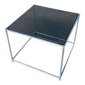 Sleek Design metal &