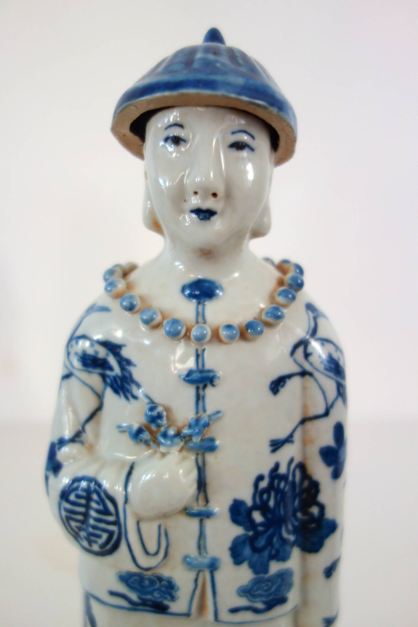 3 figurines of emperors from the Qing dynasty, China, early 20th century.