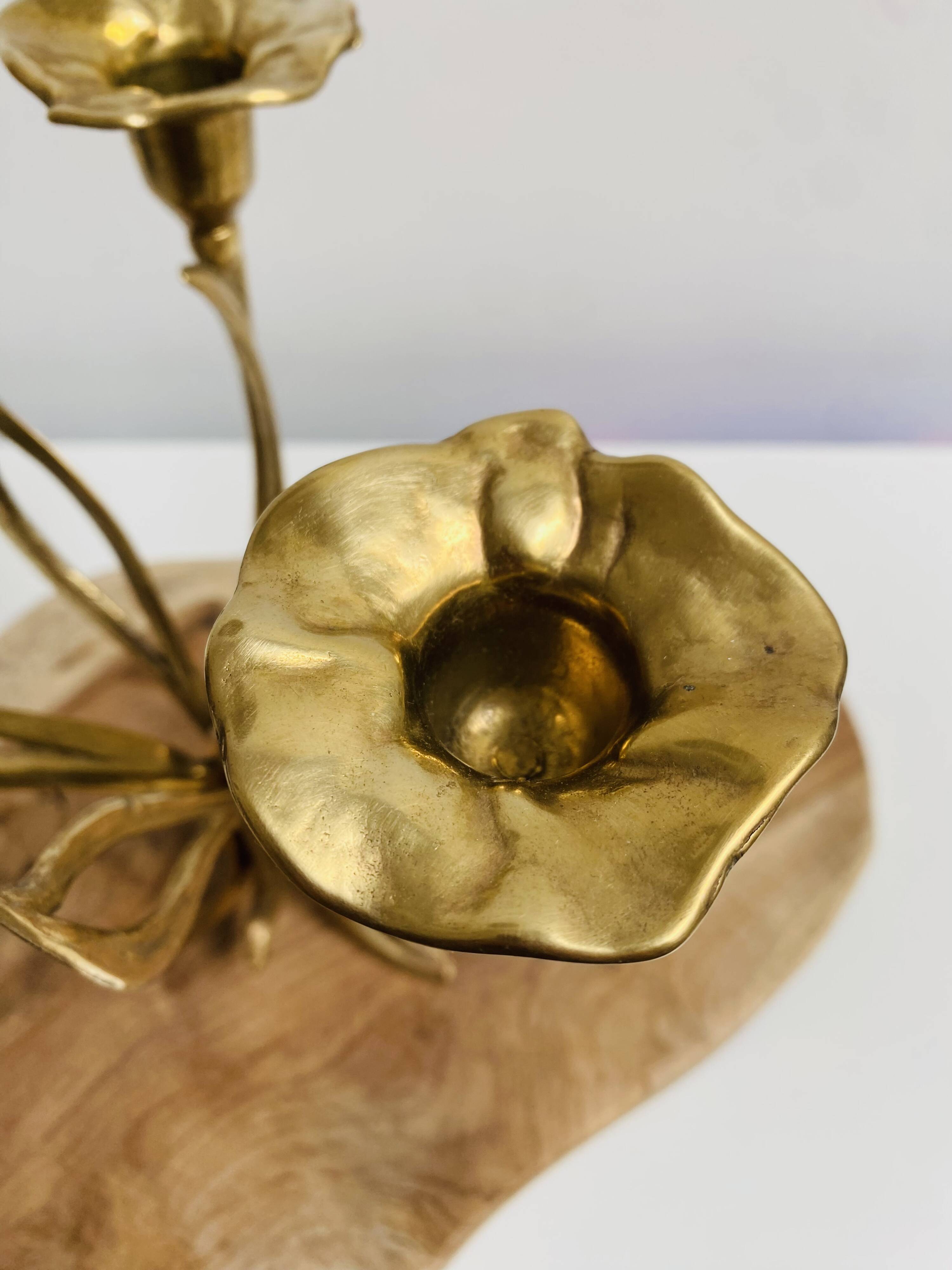 3-armed candlestick, brass flower bouquet