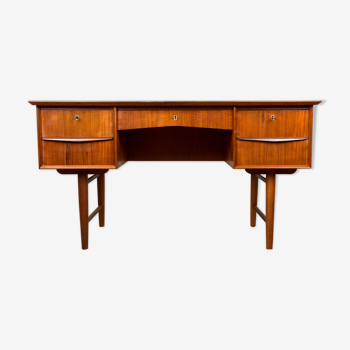 Danish double-sided minister's desk in teck 1960 5 drawers