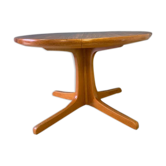 Vintage round table with extension cords