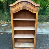 Louis XV bookcase in solid burr walnut from the 18th century