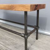 Coffee table set end of bed