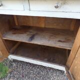 Ancien buffet en bois patiné