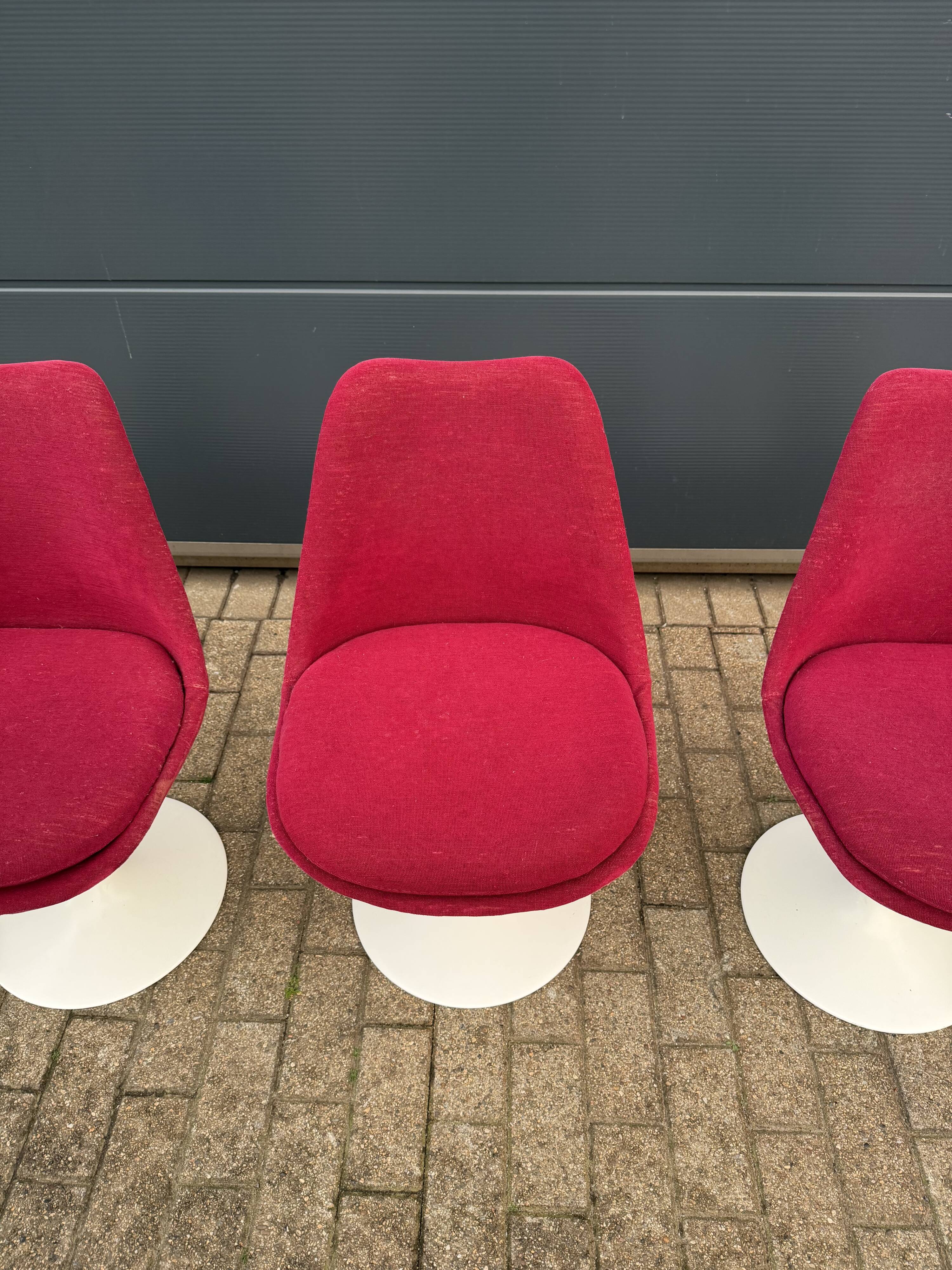 6 original vintage Knoll Tulip chairs by Eero Saarinen