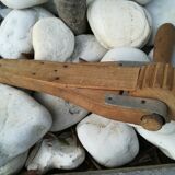 Wooden crecelle