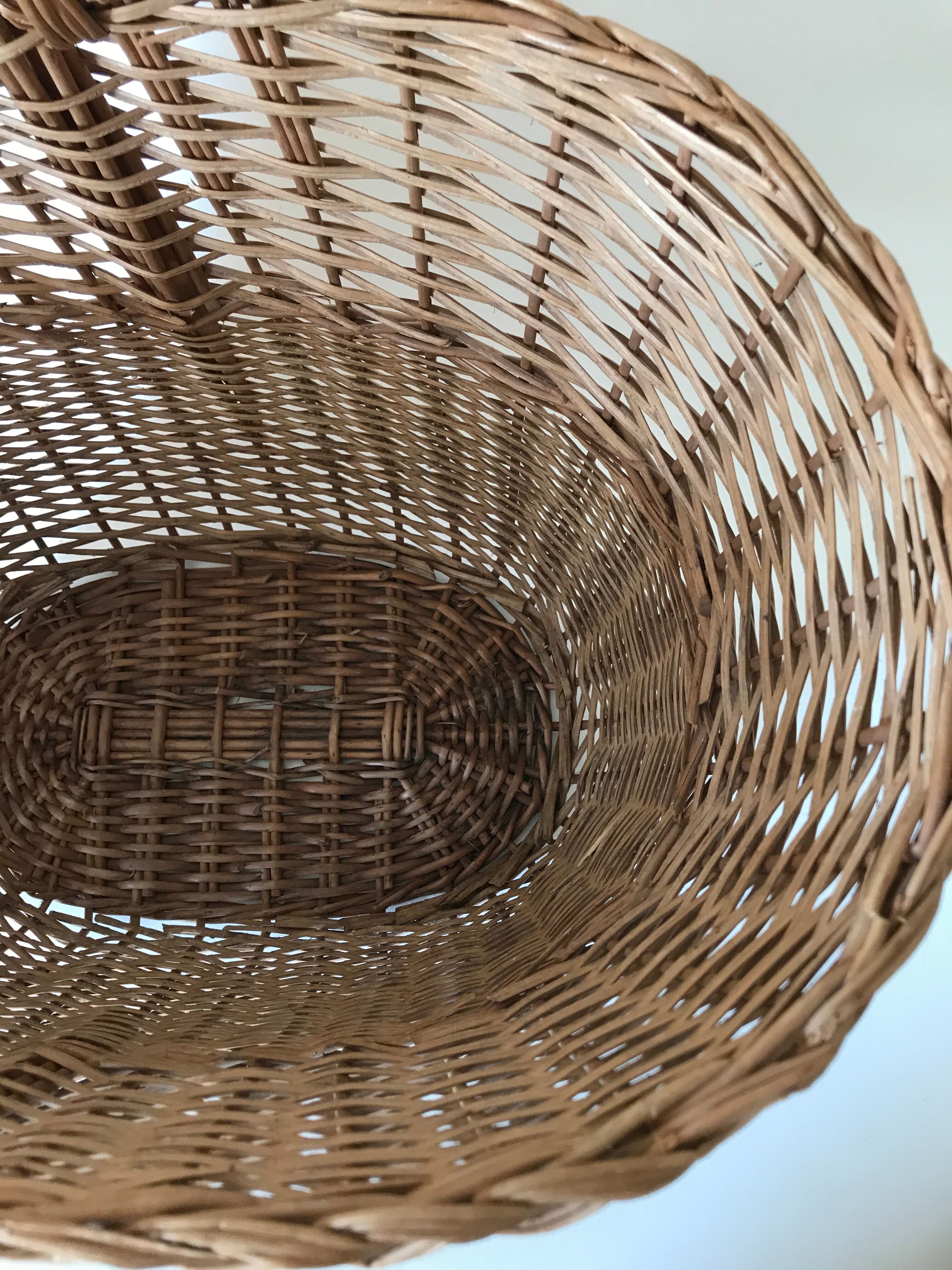 Wicker basket