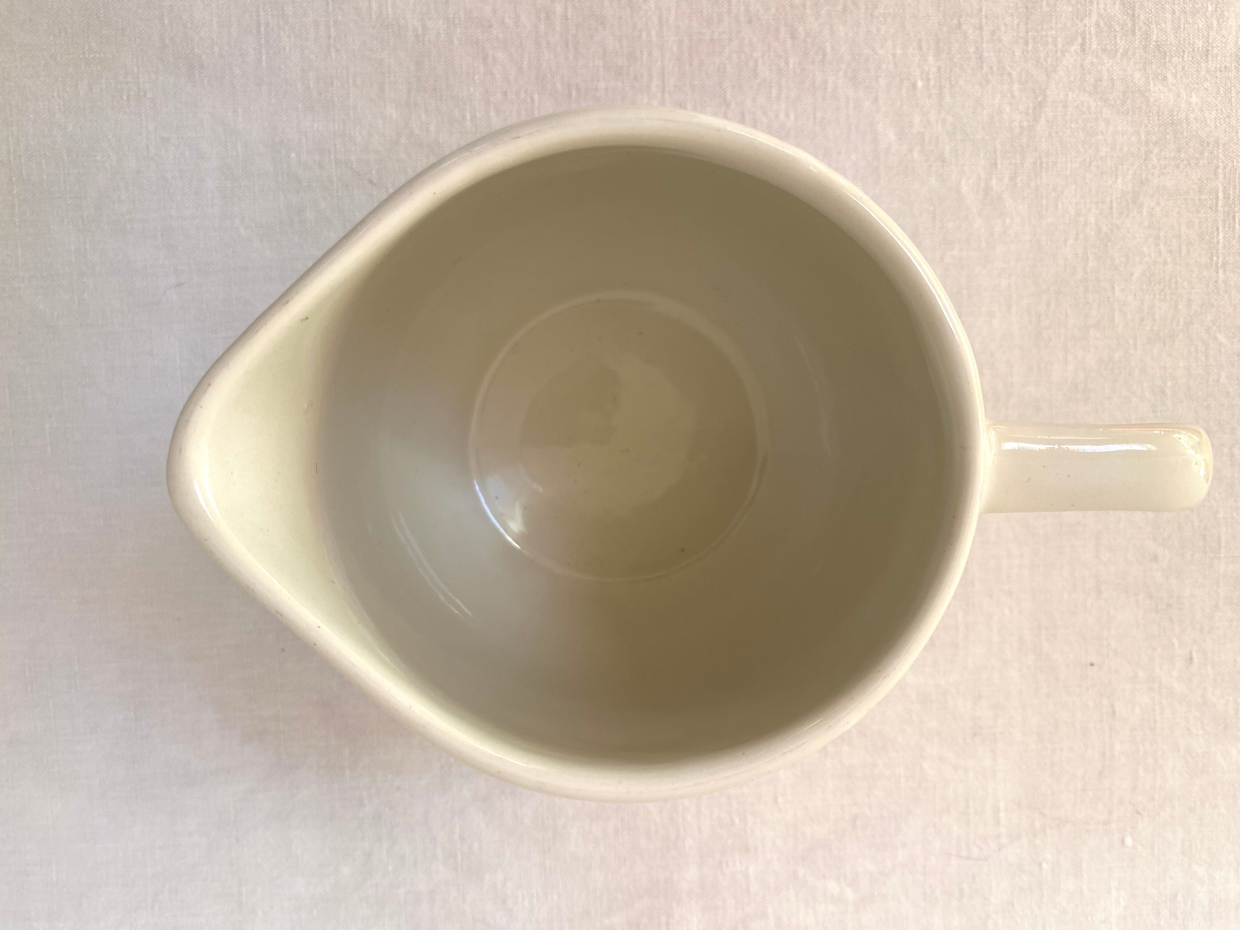Vintage porcelain apple pitcher 1L