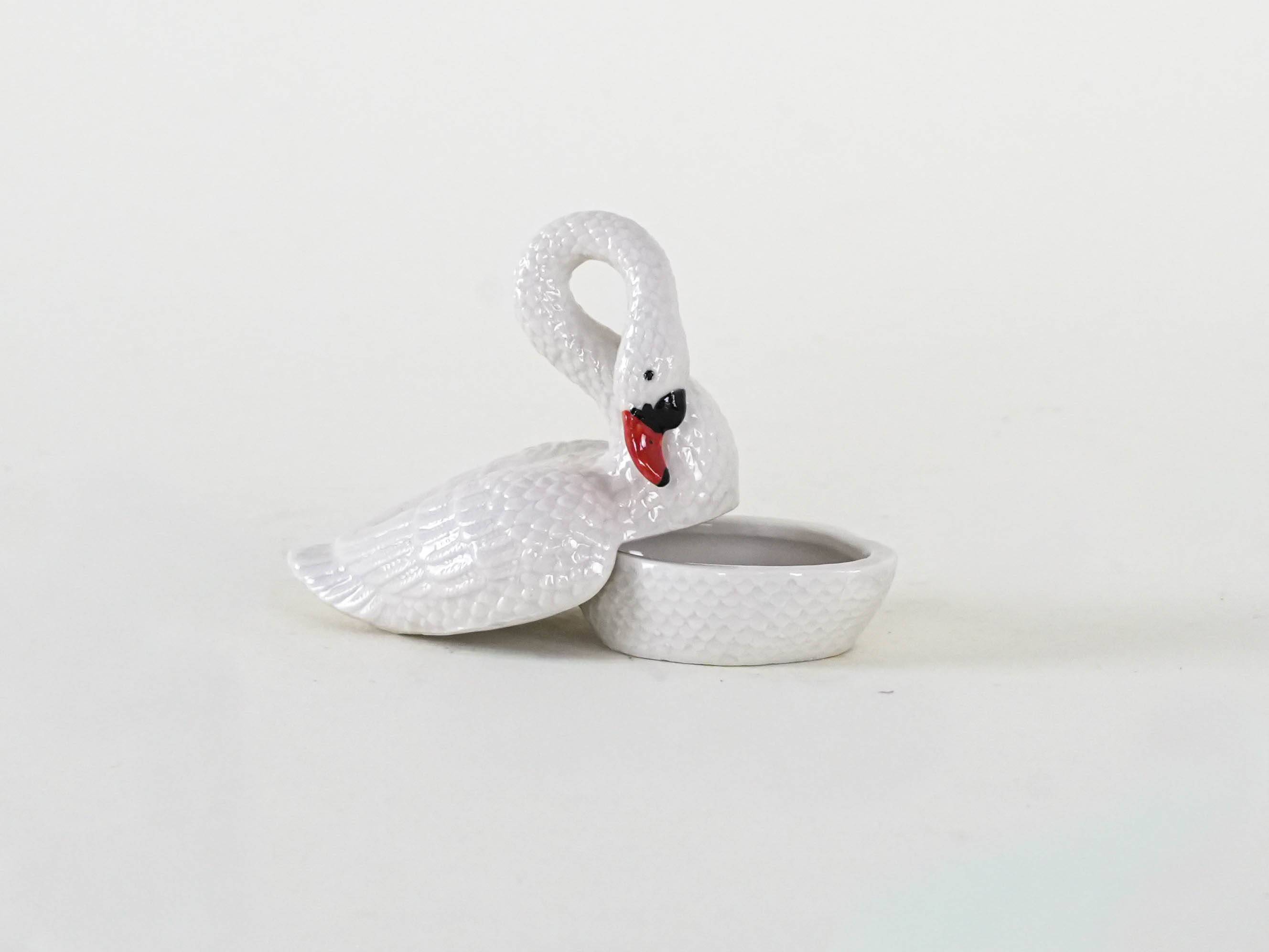 Porcelain swan box, 1960s, made in Europe