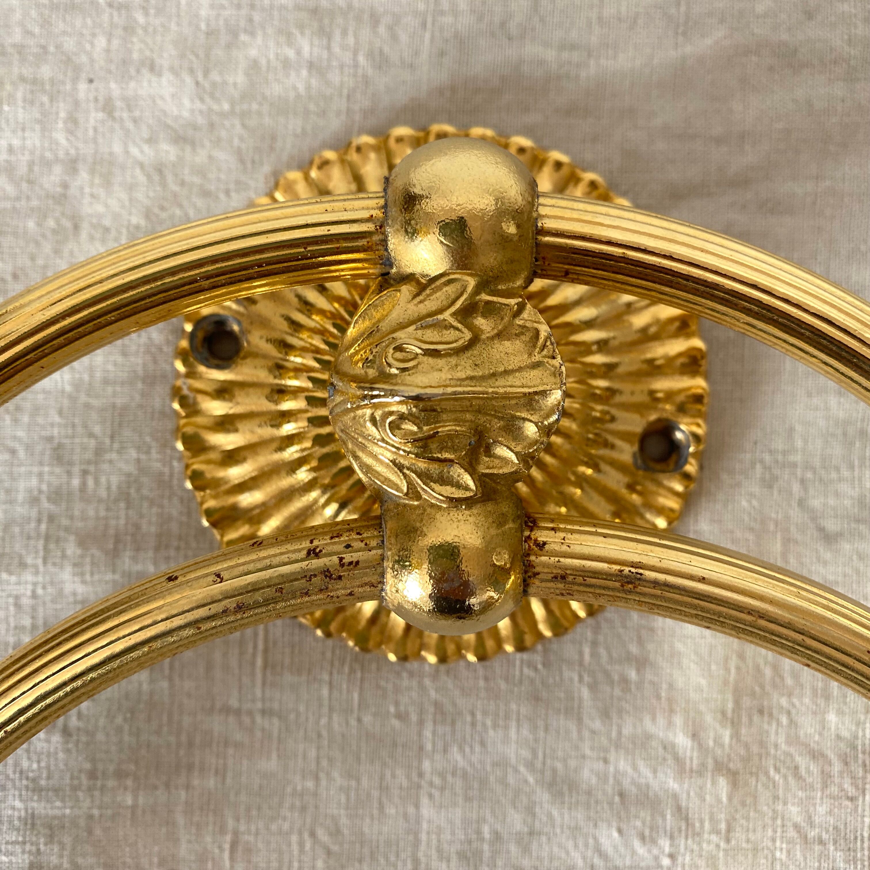 Towel rack golden rings