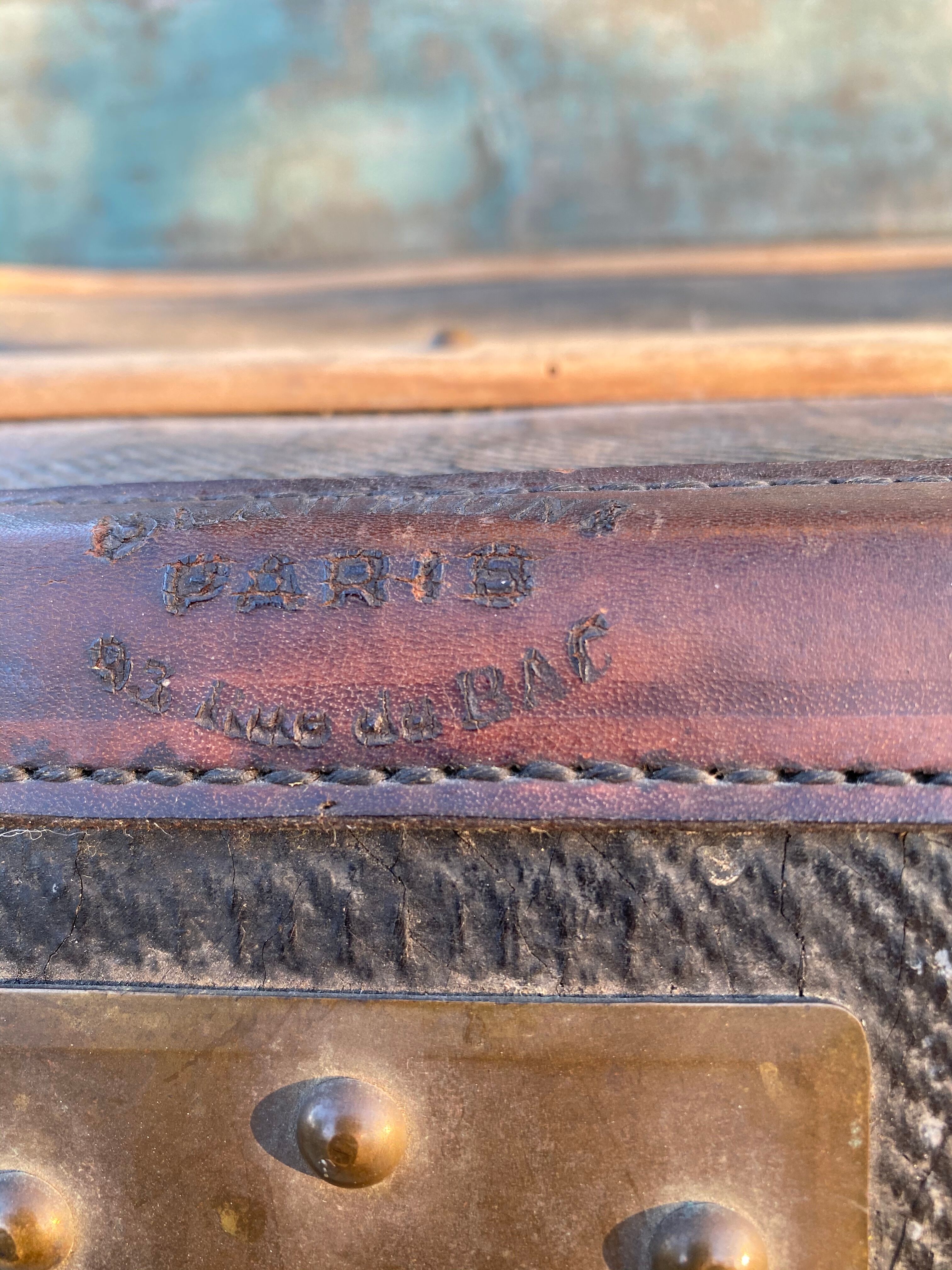 Beaumont Paris leather horse-drawn carriage travel trunk