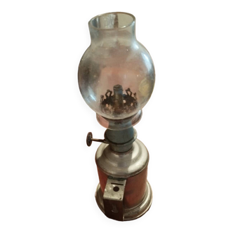 Oil lamp