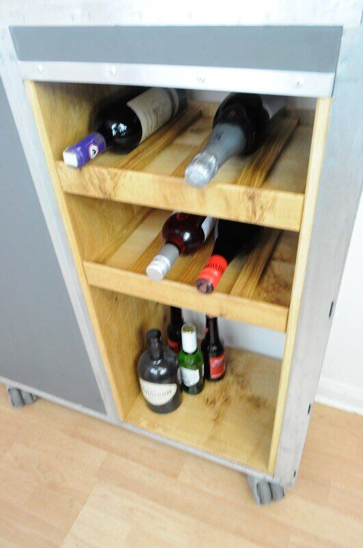 Airline trolley - drinks bar