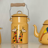 Enamelled sheet metal tea set