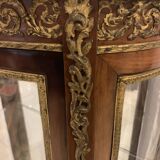 Vitrine Napoléon lll en acajou et bronze ciselé XX siècle