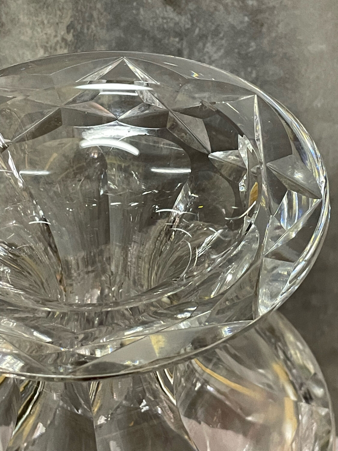 Diamond-cut crystal baluster vase with Lorraine cross