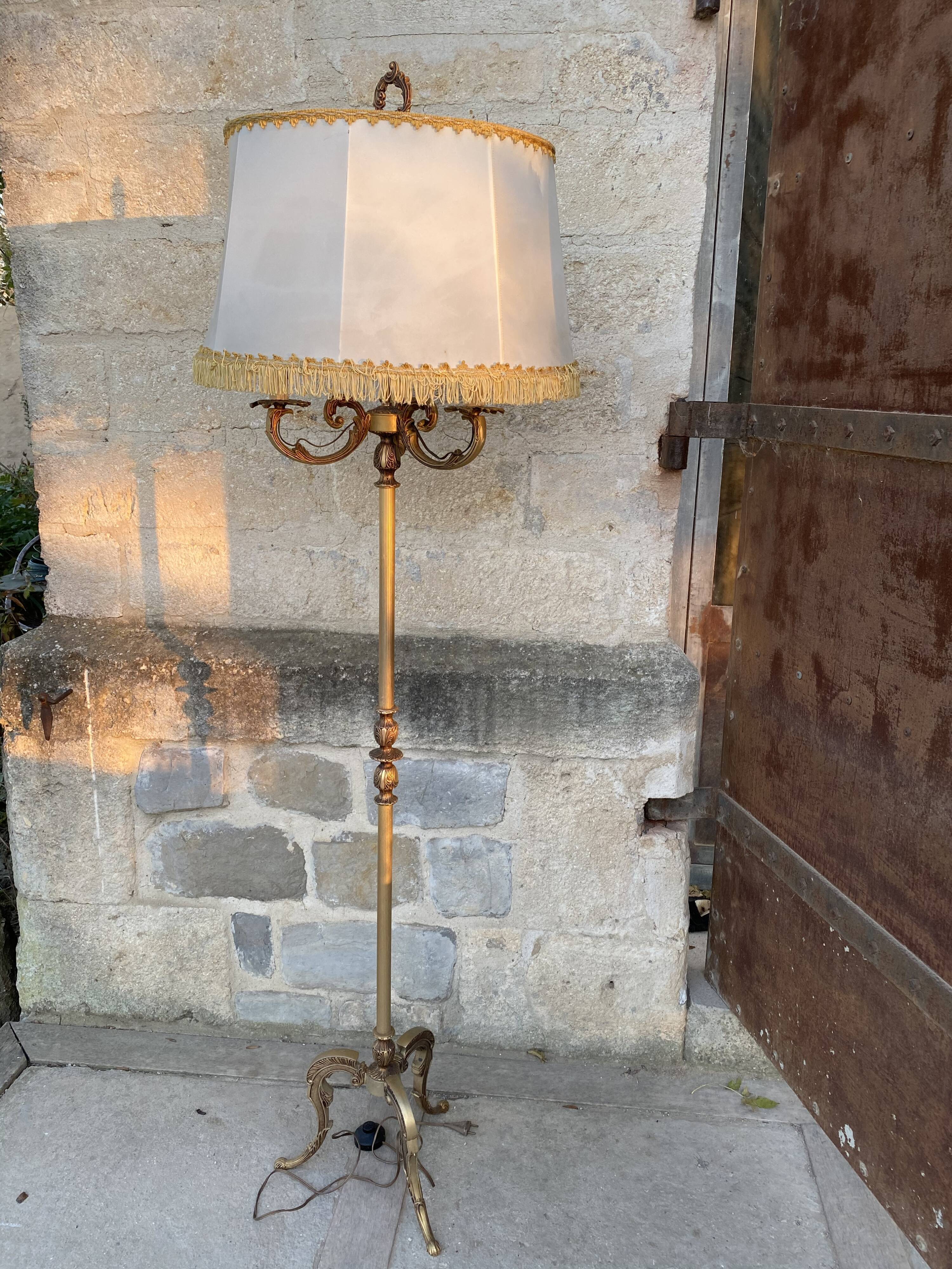Louis XV style gilded bronze lampfloor, 1960s