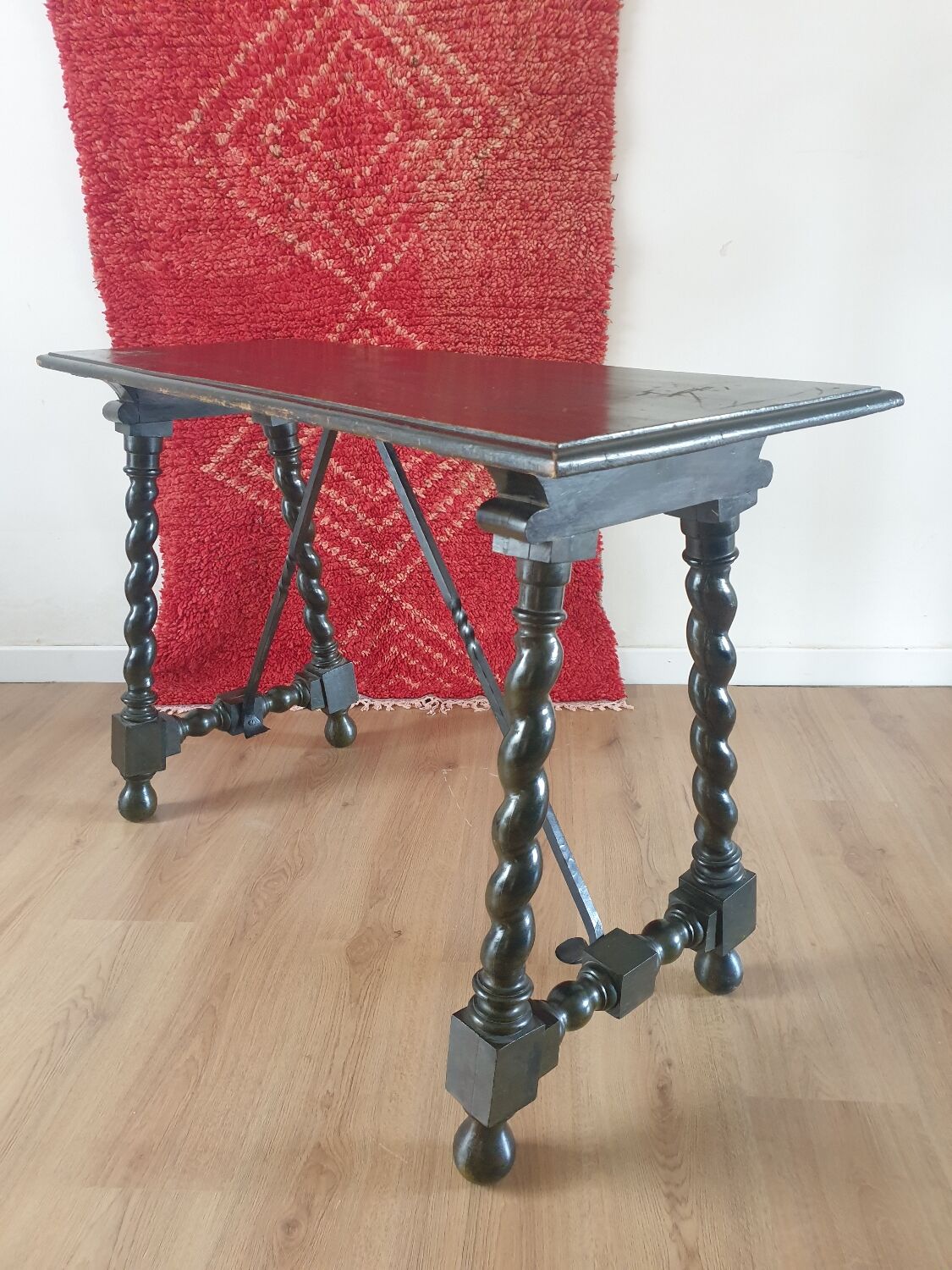 Spanish table