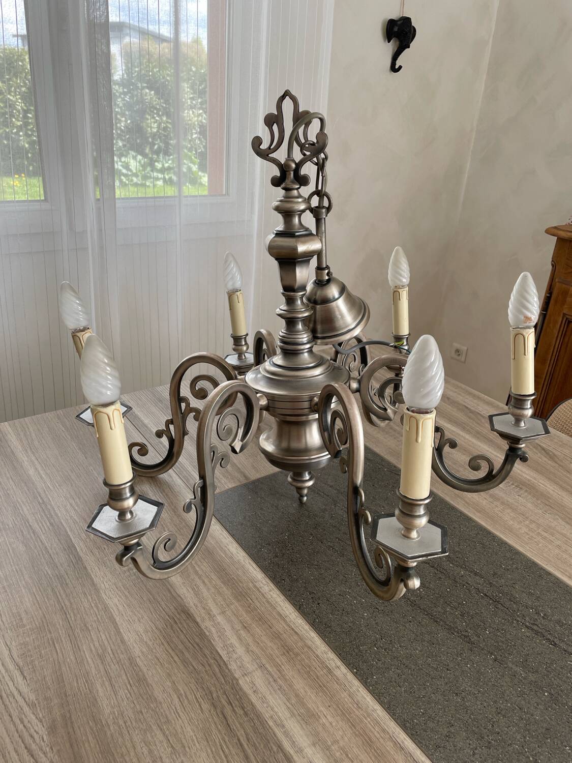 Lustre with 6 arms by Deknudt in patinated metal