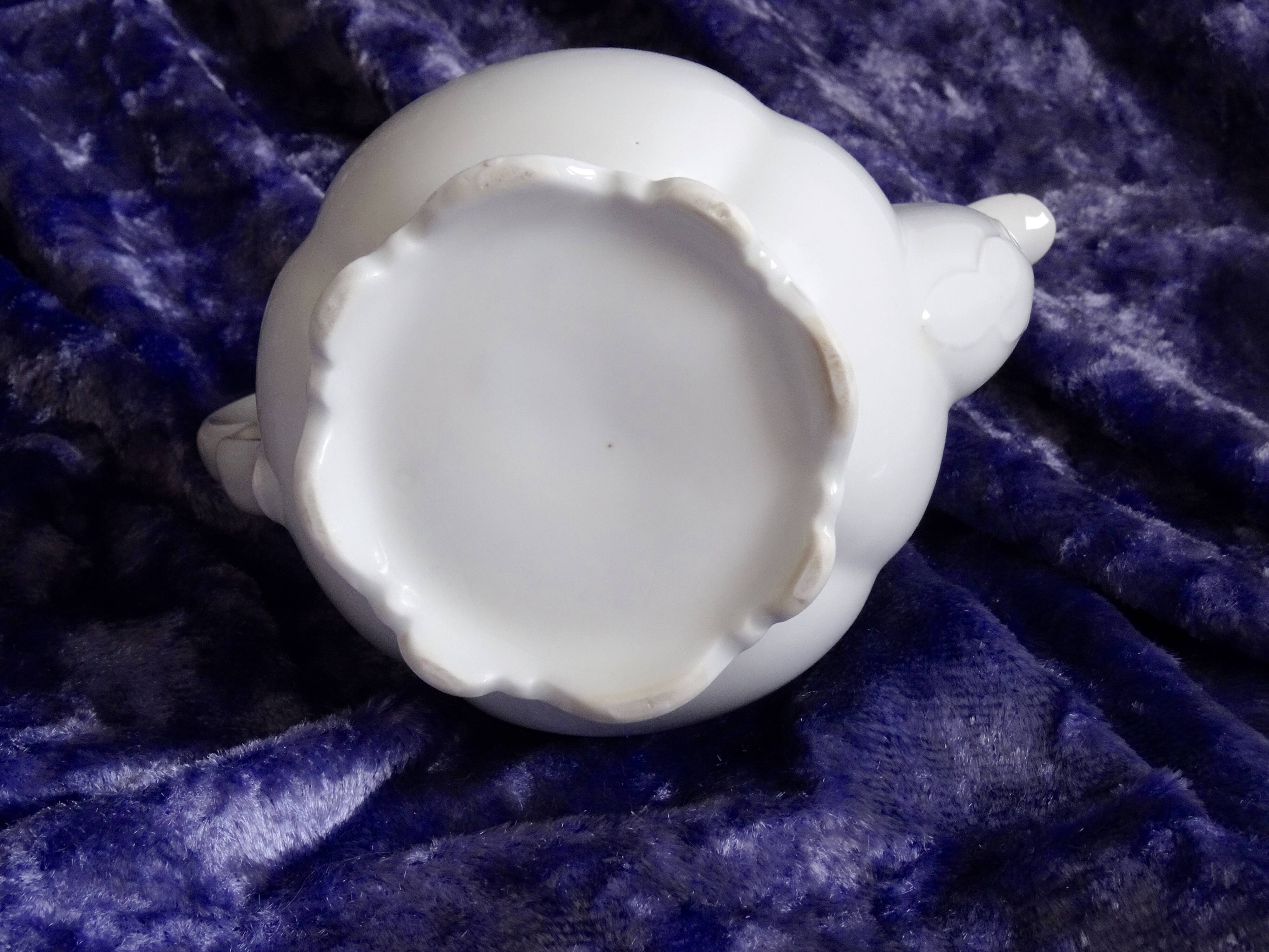 Porcelain coffee maker