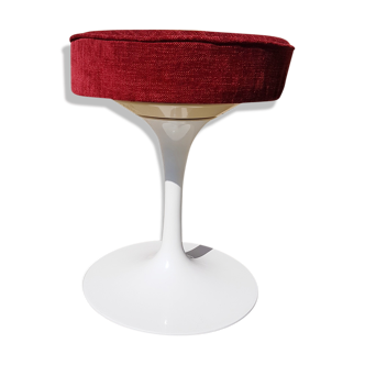 Stool red Tulip, by Saarinen for Knoll International