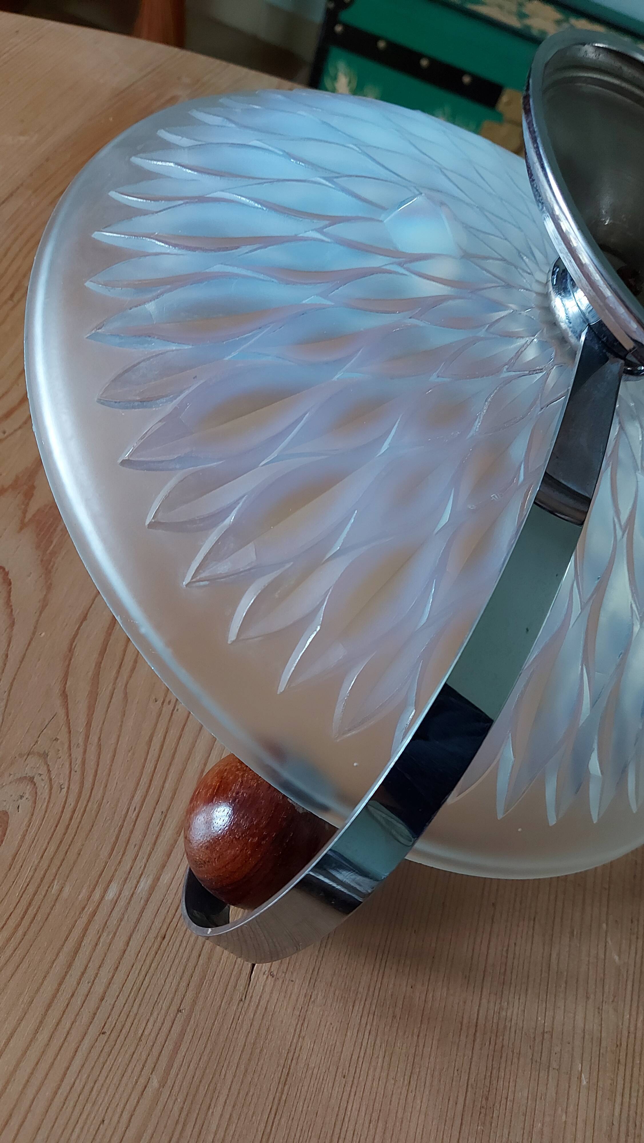 Art Deco fruit cup on foot