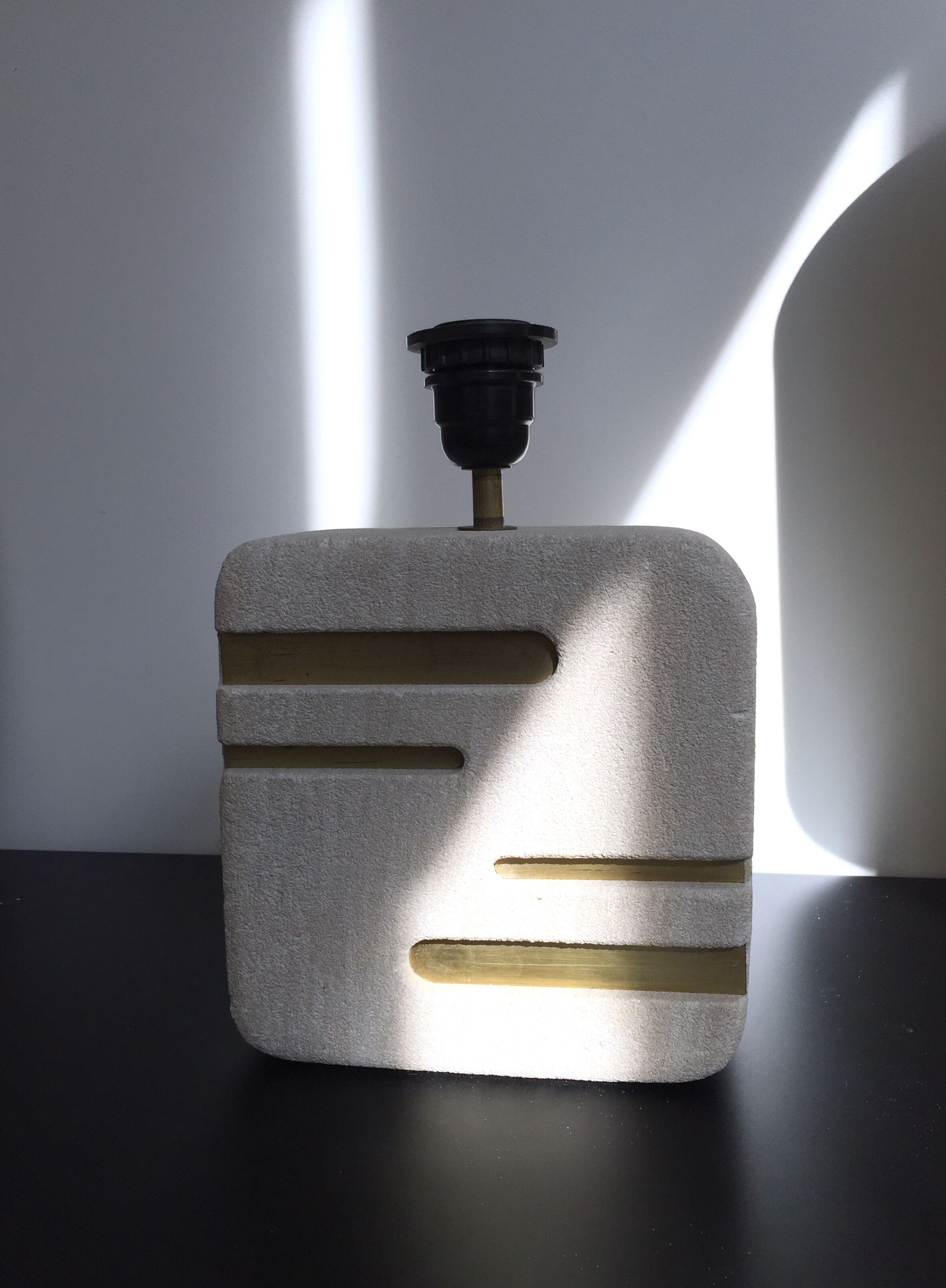 Lampe en pierre et laiton, vintage